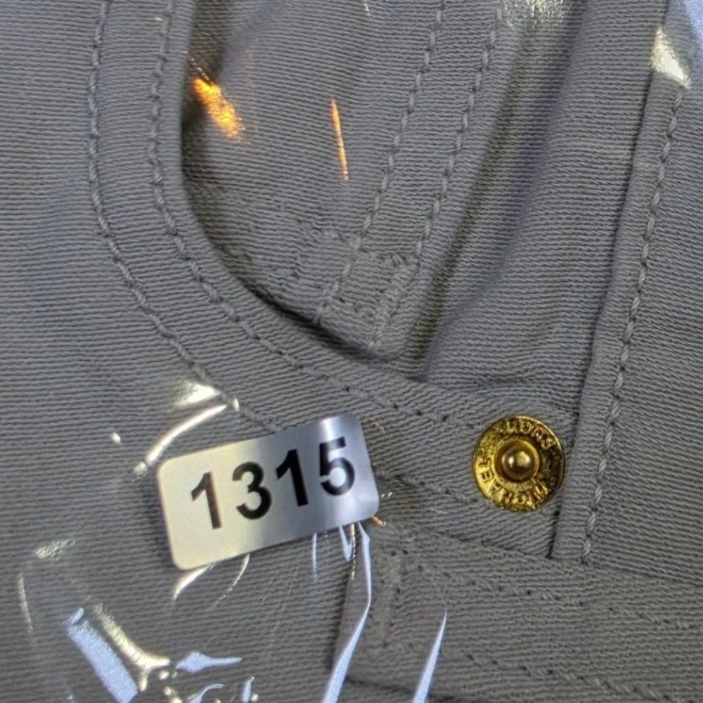 Michael Kors Izzy Cropped Skinny Jeans Light Gray Gold Hardware Size 10